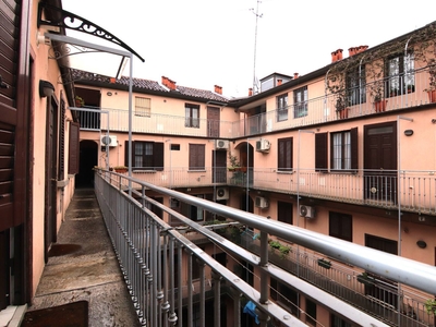 2 locali in affitto a Milano - Zona: Porta Venezia