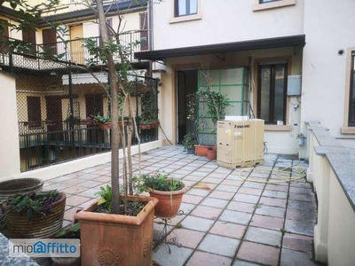 Appartamento arredato con terrazzo Centro storico, brera