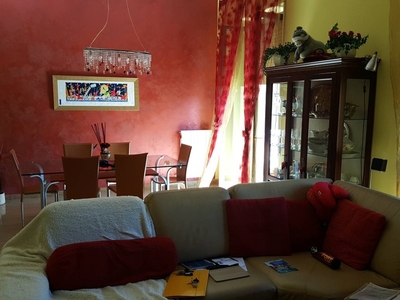 Appartamento in Vendita a Ascoli Piceno, zona Campo Parignano, 240'000€, 184 m²