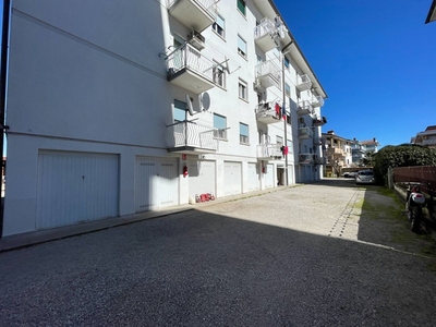 Appartamento in Vendita a Gorizia, zona Sant' Anna, 178'000€, 103 m², arredato
