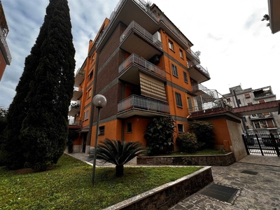 Appartamento in vendita a Roma Centocelle