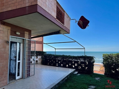 Lavinio - appartamento con vista panoramica sul mare