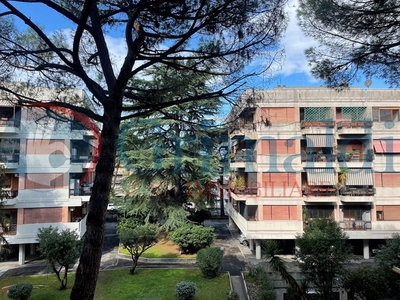 Quadrilocale in Vendita a Roma, 399'000€, 134 m²