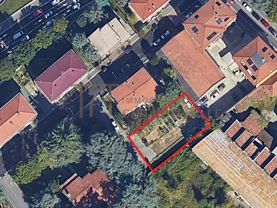 Terreno edificabile in Vendita a Bergamo, zona Campagnola, 150'000€, 650 m²