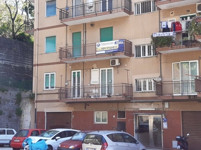 Trilocale in Vendita a Salerno, 239'000€, 95 m²