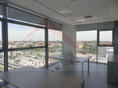 Ufficio / Studio in affitto a Modena - Zona: Crocetta