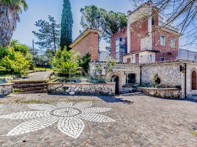 villa indipendente in vendita a Fonte Nuova