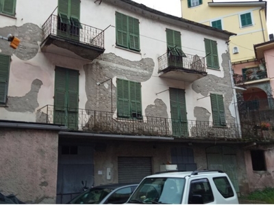 Appartamento in Piazza Giuseppe Mazzini - Borzonasca
