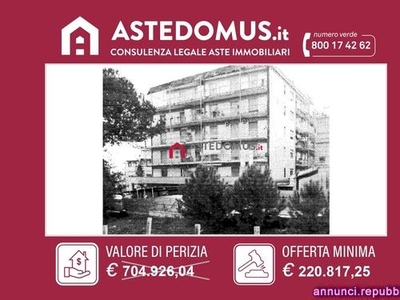 Appartamento all'asta sito in Via Croce