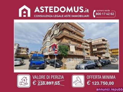 Appartamento all'asta sito in Via Ovidio