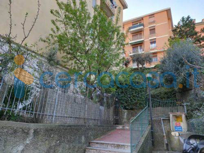 Appartamento Bilocale in affitto in Via Michele Marras, Genova