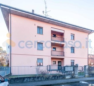 Appartamento Bilocale in ottime condizioni, in vendita in Via Giovanni Xxiii 1, Langhirano