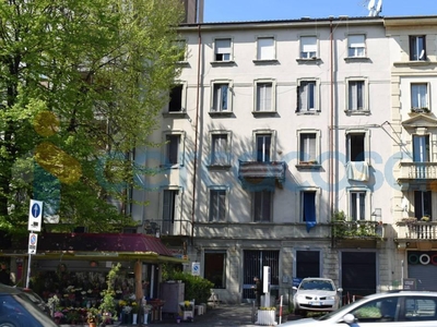 Appartamento Bilocale in ottime condizioni, in vendita in Viale Monza, Milano