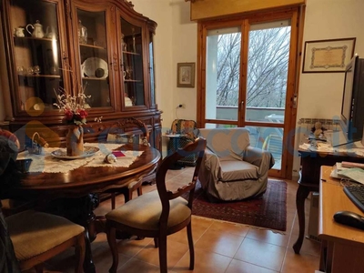 Appartamento Bilocale in vendita a Ortonovo
