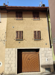 appartamento in vendita a Alzano Lombardo