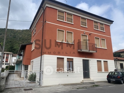 Appartamento in Vendita in Piazza degli Alpini a Piovene Rocchette