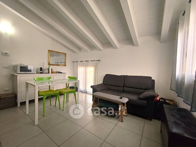 Appartamento in Vendita in Via Vespucci 2 a Peschiera del Garda