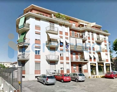 Appartamento in vendita in Viale Giulio Cesare 1/a, Novara