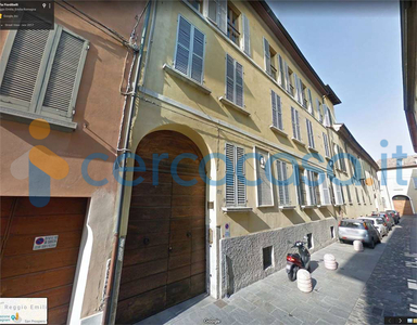 Appartamento Quadrilocale in vendita a Reggio Emilia