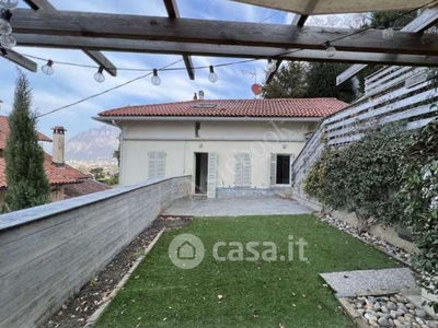 Casa Bi/Trifamiliare in Vendita in Via Giacomo Puccini 13 -7 a Lecco