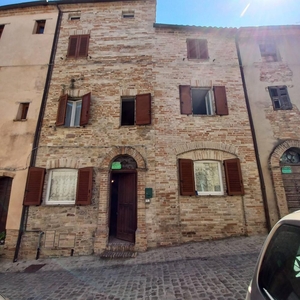 casa in vendita a Santa Vittoria in Matenano