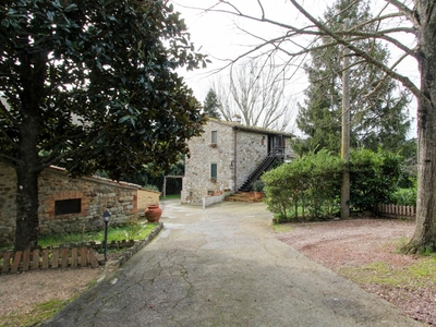 Casa indipendente 15 locali di 280 m² in Todi