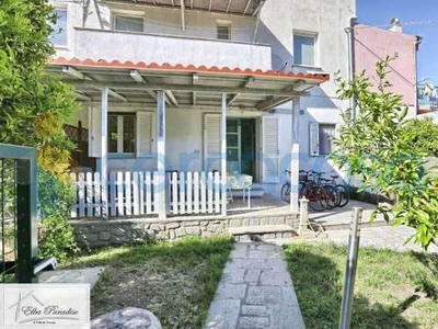 Casa semi indipendente in vendita a Campo Nell'Elba