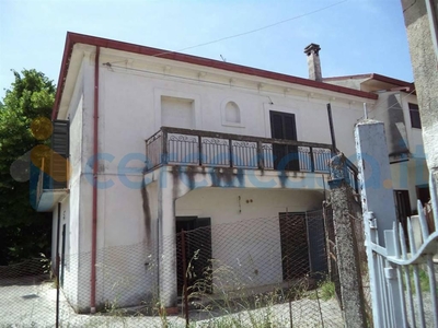 Casa semi indipendente in vendita in Via Fraioli, Rocca D'arce