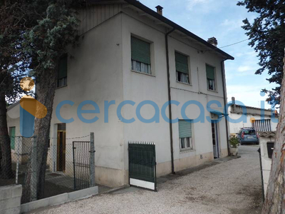 Casa singola da ristrutturare, in vendita in Via Romea Sud 16, Cervia