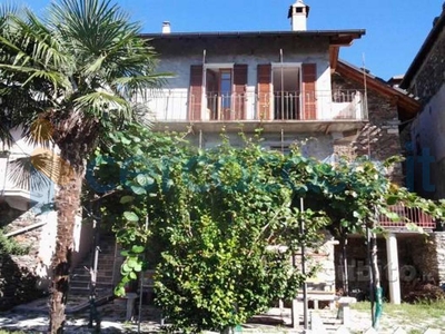 Casa singola in vendita in Via Oratorio 1, Cossogno