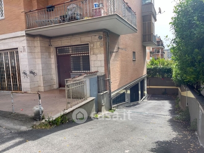 Garage/Posto auto in Vendita in Via Domenico Grimani a Roma