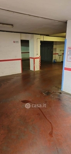 Garage/Posto auto in Vendita in Via Herbert Spencer a Roma