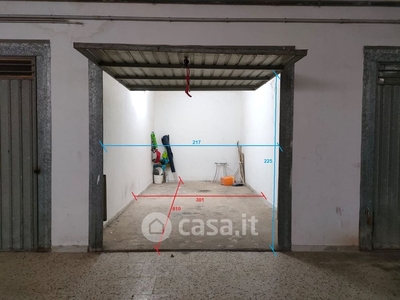 Garage/Posto auto in Vendita in Via Mario di Lecce 3 a Lecce