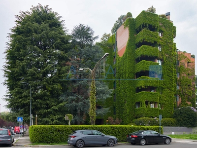 Monza Parco - Ampio Quadrilocale con giardino in contesto Esclusivo