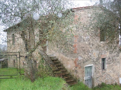 Rustico / Casale in vendita a Sarteano