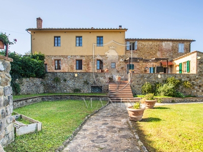 Rustico / Casale in vendita a Siena - Zona: Periferia