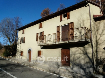 Rustico/Casale in Vendita in a Pavullo nel Frignano