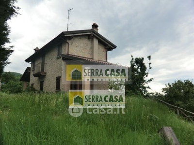 Rustico/Casale in Vendita in Via Giardini Nord 5000 a Serramazzoni