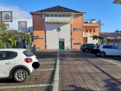 Stabile / Palazzo in Vendita in Via Cristoforo Magrè 69 a Schio