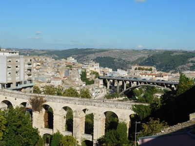 Vendita Appartamento, in zona CAPPUCCINI, RAGUSA