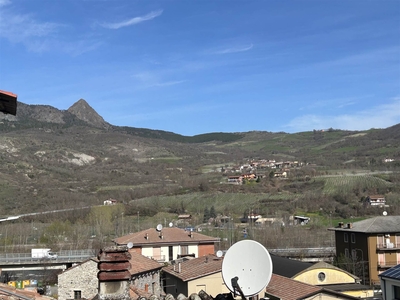 Vendita Appartamento, in zona PERINO, COLI