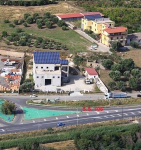 Vendita Laboratorio, in zona SALINE JONICHE, MONTEBELLO IONICO