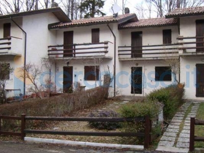 Villa a schiera in vendita a Lama Mocogno