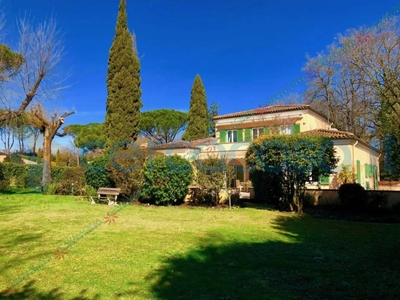 Villa in ottime condizioni in vendita a Roma