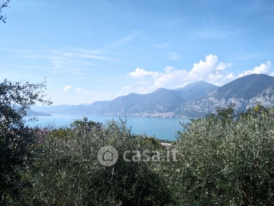 Villa in Vendita in a Iseo