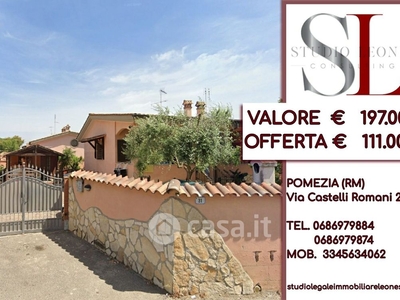 Villa in Vendita in Gorizia 31 a Ardea