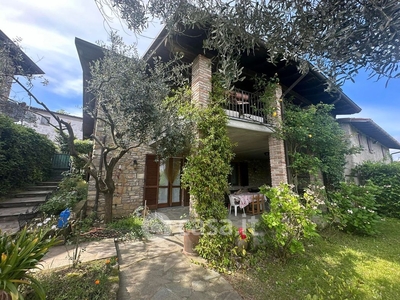 Villa in Vendita in Via Brevio a Golferenzo