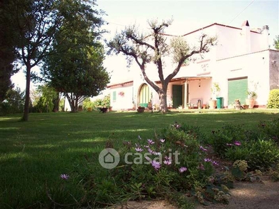 Villa in Vendita in Strada Provinciale 26 a Foggia