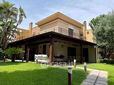 Villa in Vendita in Via Salvo D'Acquisto 27 a Taranto