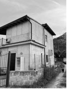 Villa in Vendita in Via Sandro Pertini 48 a Cinisi